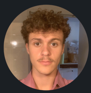 Notre équipe 11 Professeur de maths & physique Étudiant ingénieur à l’ENSEEIHT en sciences du numérique esteban c Esteban Camer